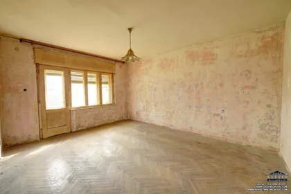 Kertvaroš | 4zida.rs