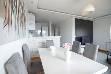 Niška 6B | 4zida.rs