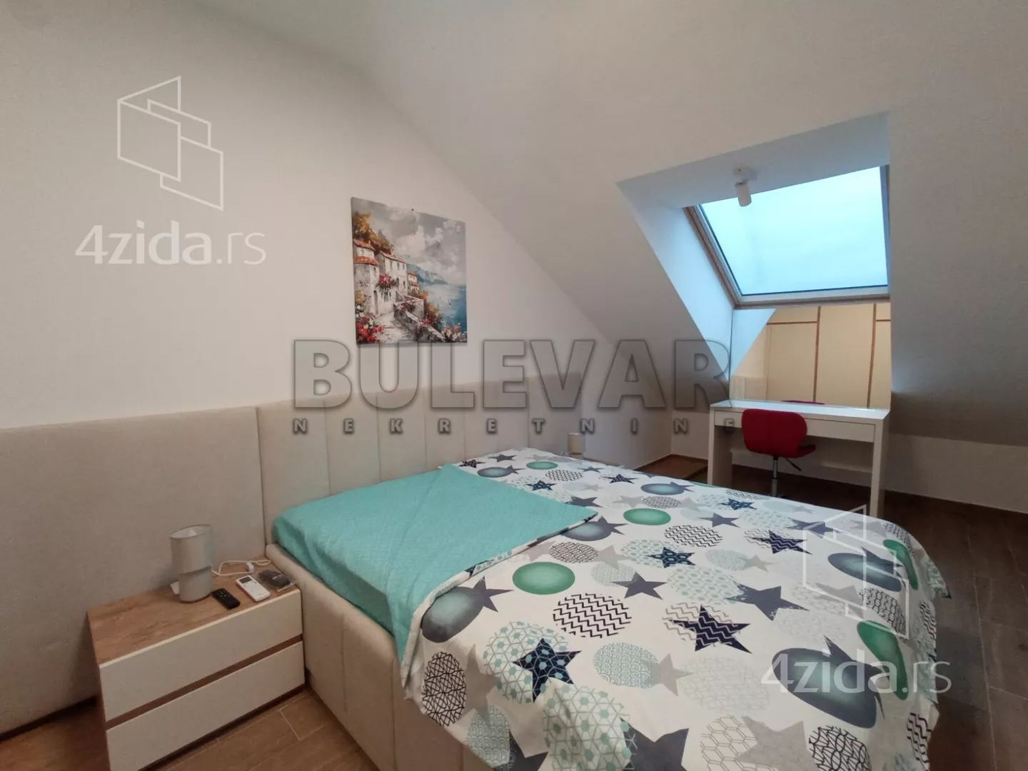 Troiposoban stan | 4zida