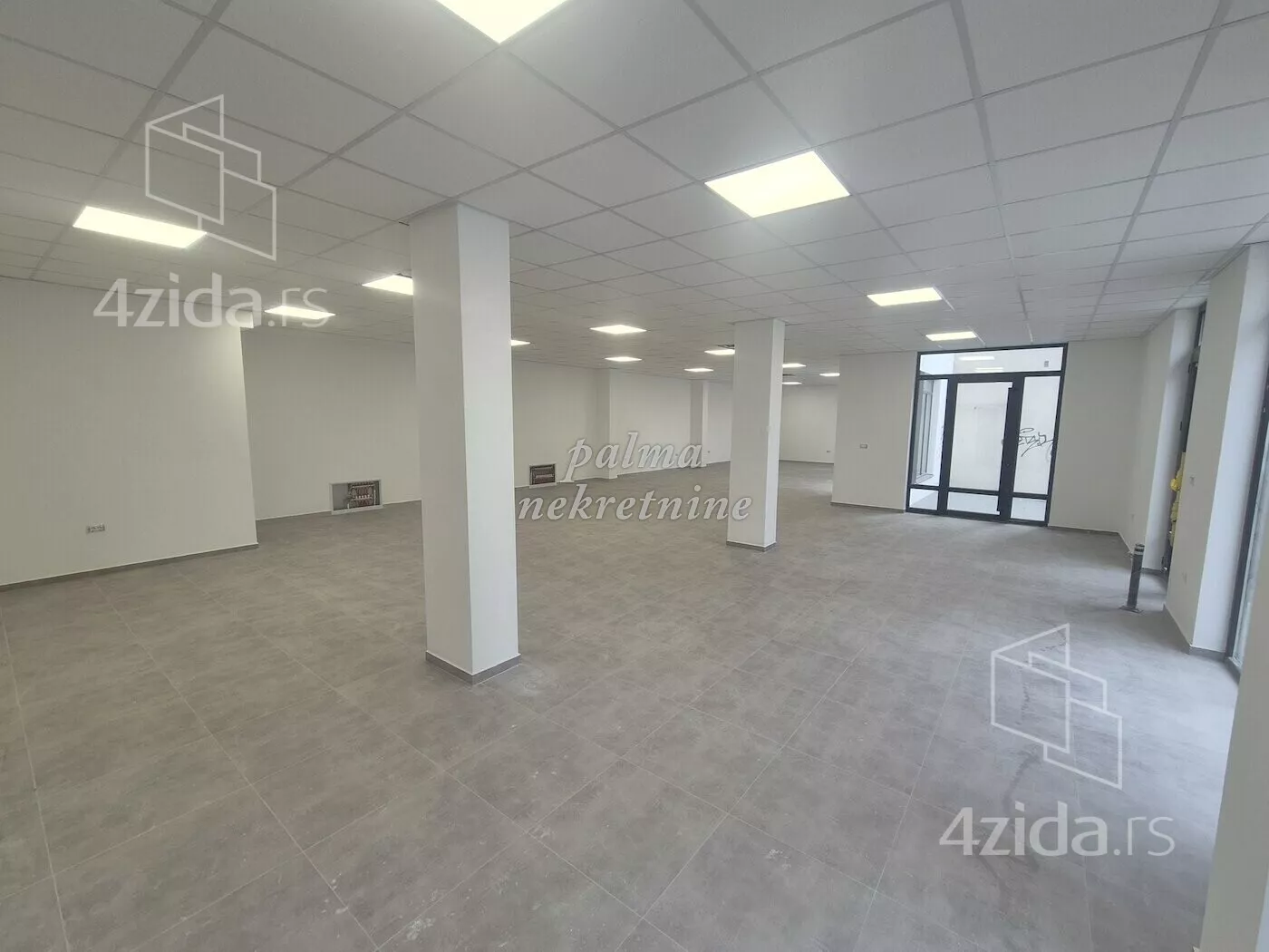 Poslovni prostor | 4zida