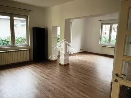 FON - Voždovac | 4zida.rs