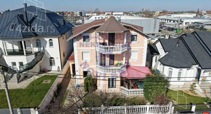 3-etažna kuća | 4zida