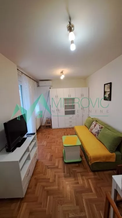 Železnička stanica | 4zida.rs