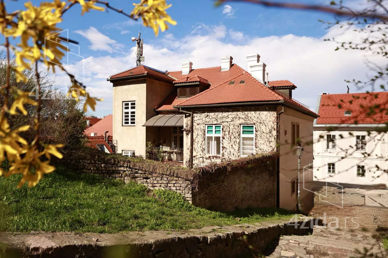 Kuća | 4zida