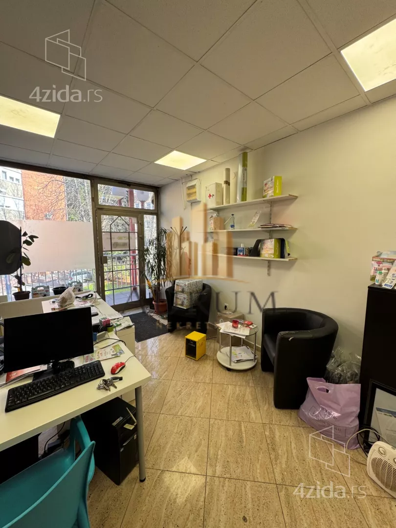 Poslovni prostor | 4zida