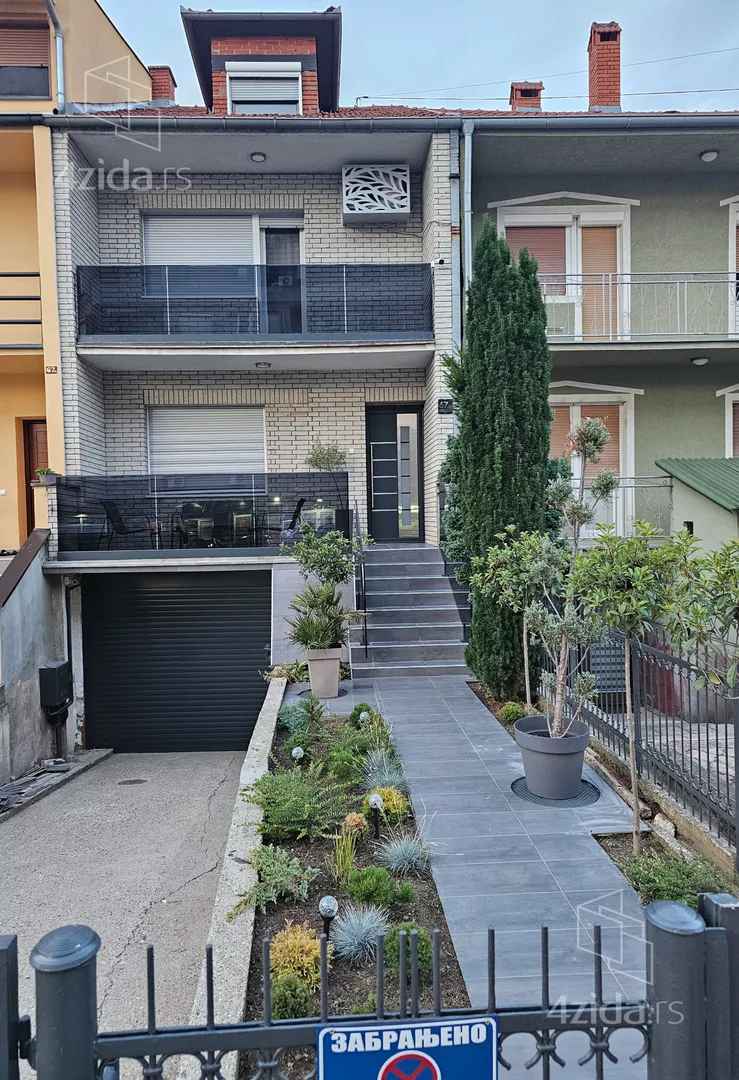 4-etažna kuća | 4zida