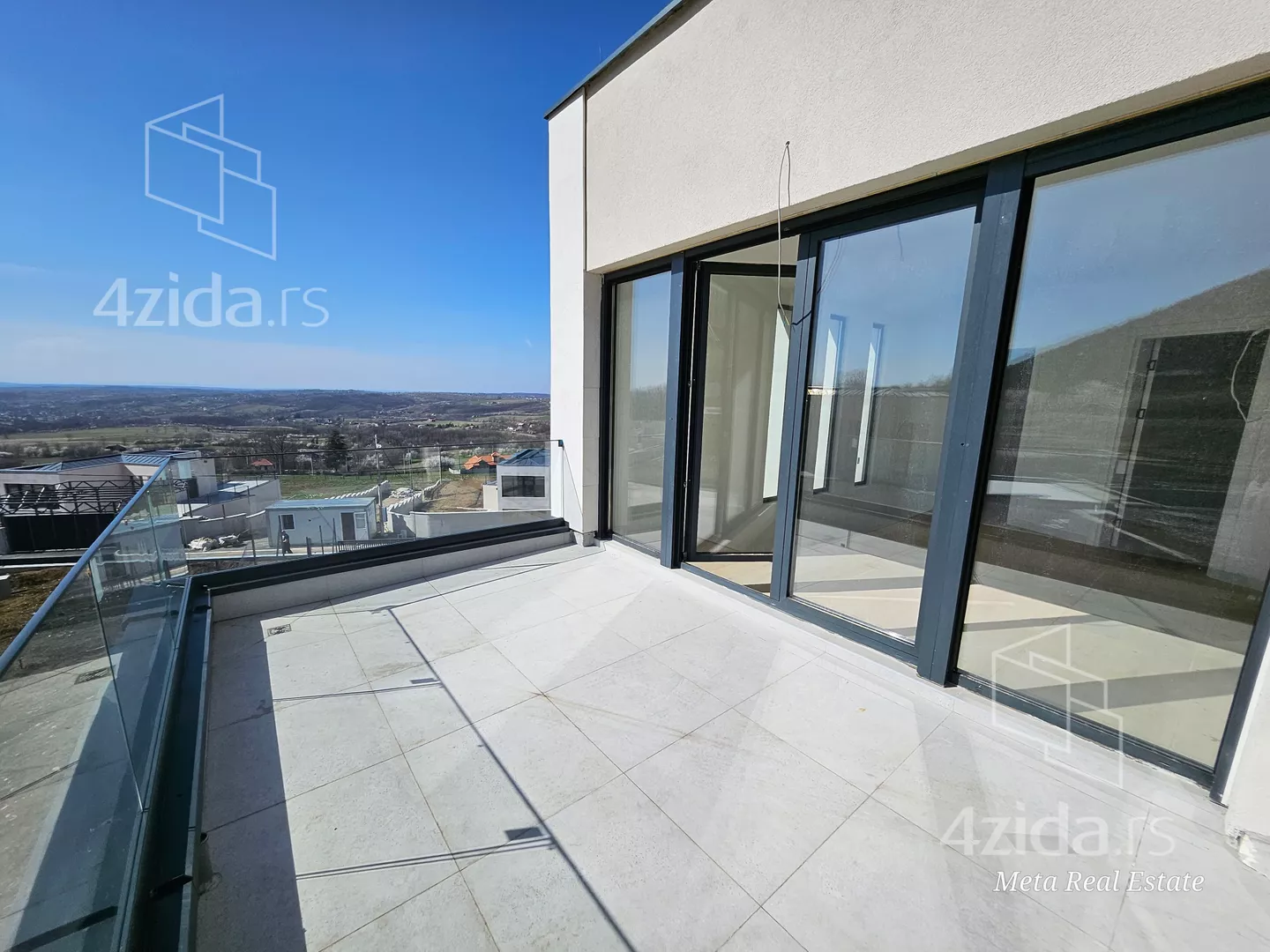 3-etažna kuća | 4zida