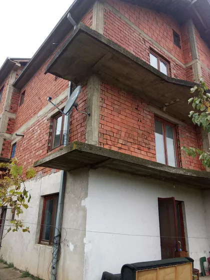 Devet Jugovića | 4zida.rs