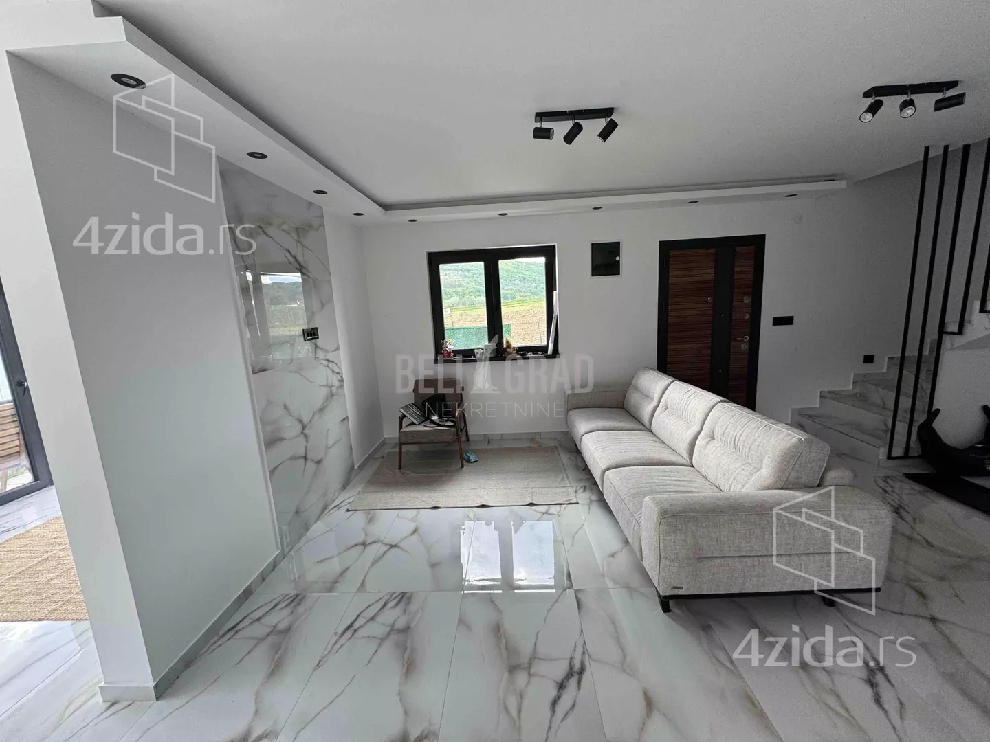 Kuća | 4zida