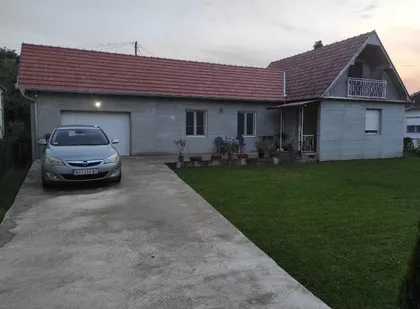 Beloševac | 4zida.rs