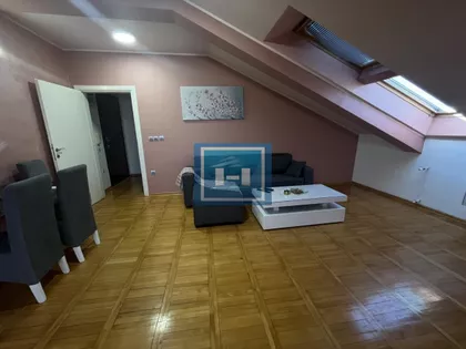 Vašarište | 4zida.rs
