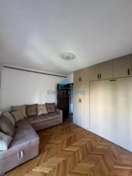Patrijarha Varnave | 4zida.rs