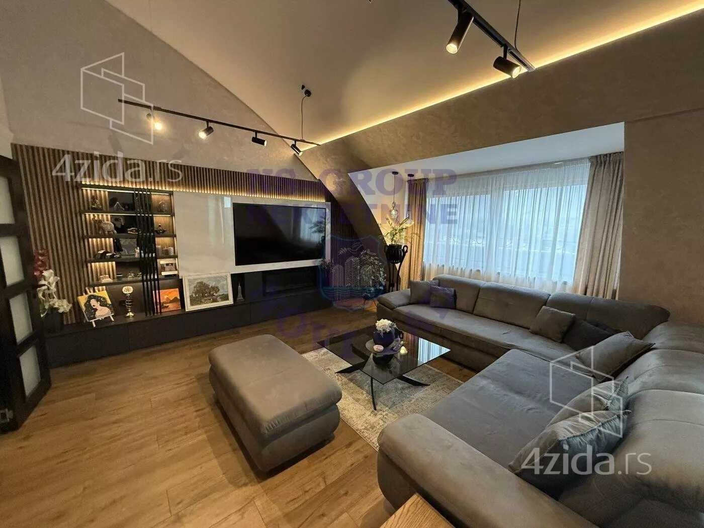 Četvorosoban stan | 4zida