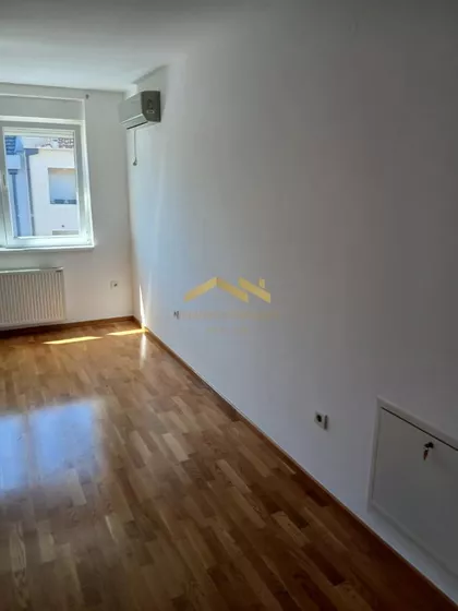 Podbara | 4zida.rs