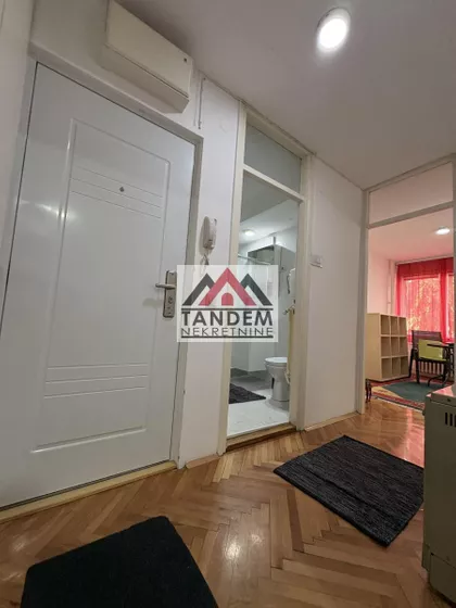 Bulevar Zona 1 | 4zida.rs