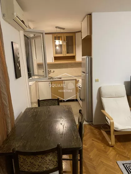 Pere Segedinca | 4zida.rs