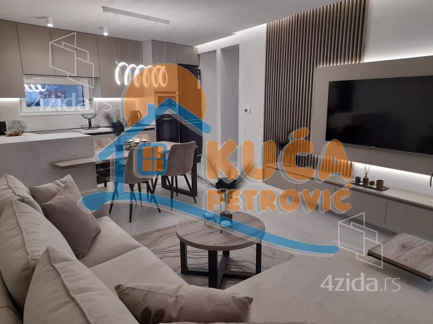 Dvoiposoban stan | 4zida