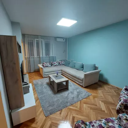 Cara Dušana | 4zida.rs