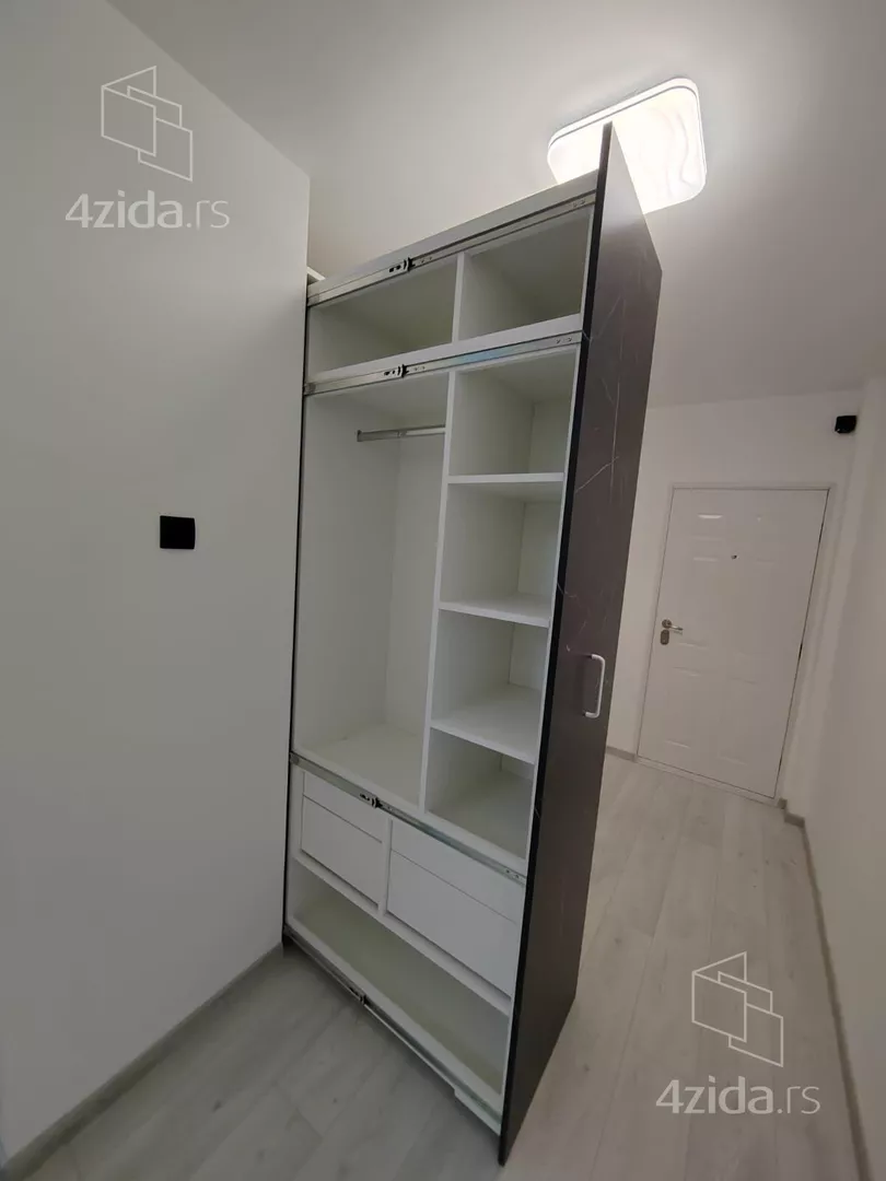 Garsonjera | 4zida