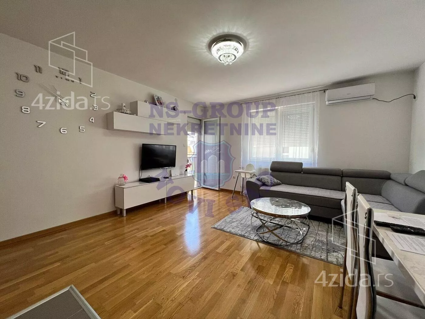 Četvorosoban stan | 4zida