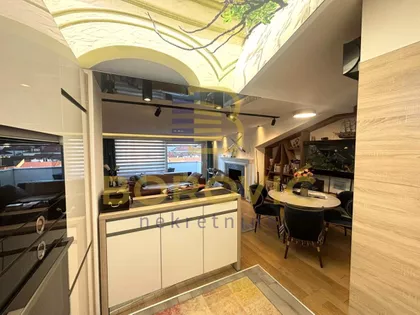 Crveni Krst Vračar | 4zida.rs