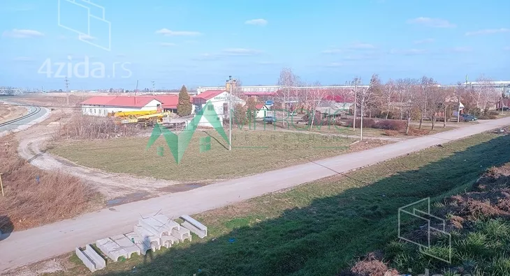 Plac | 4zida