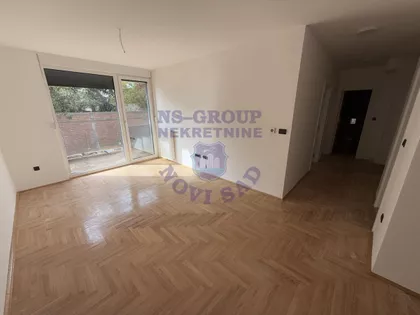 Bulevar Patrijarha Pavla (Somborski Bulevar) | 4zida.rs