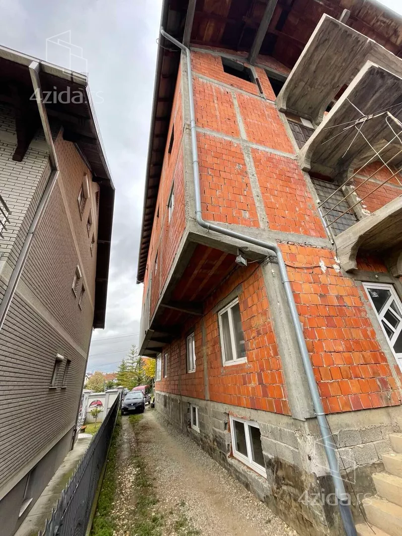 3-etažna kuća | 4zida