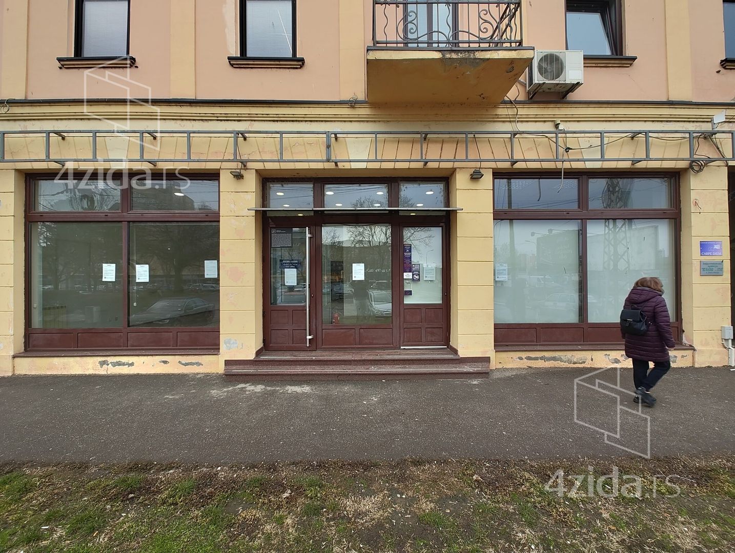 Zniti Trg — fotografija