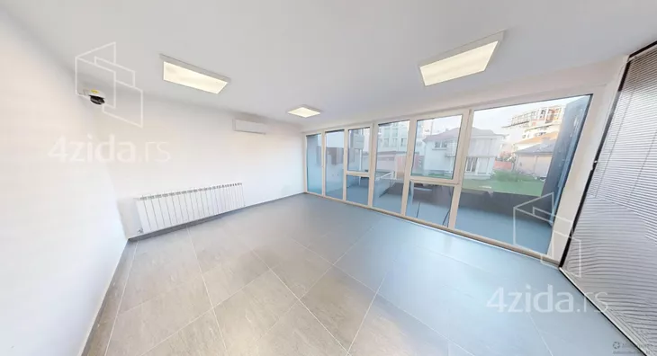 Poslovni prostor | 4zida
