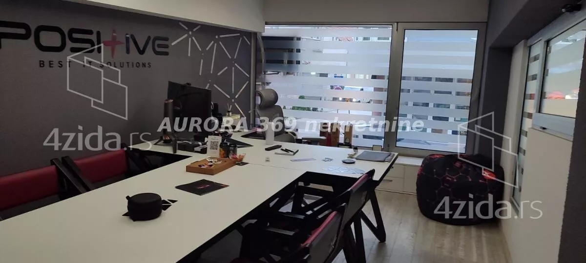 Poslovni prostor | 4zida