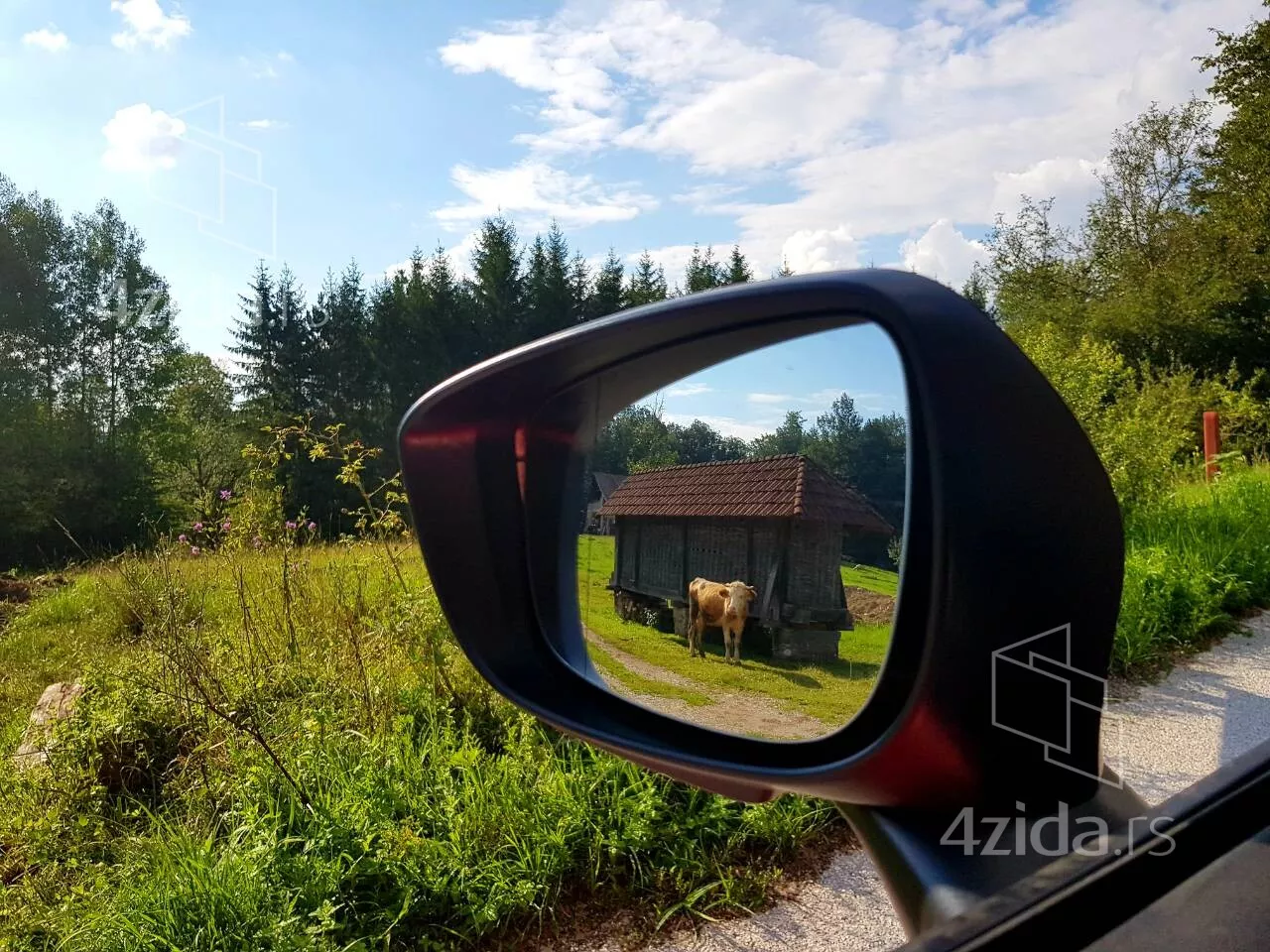 Građevinsko zemljište | 4zida