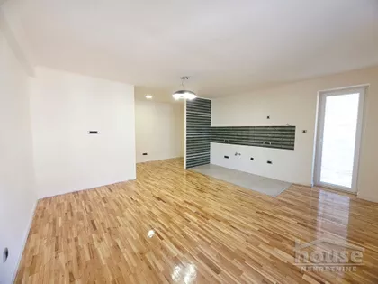 Cara Dušana | 4zida.rs