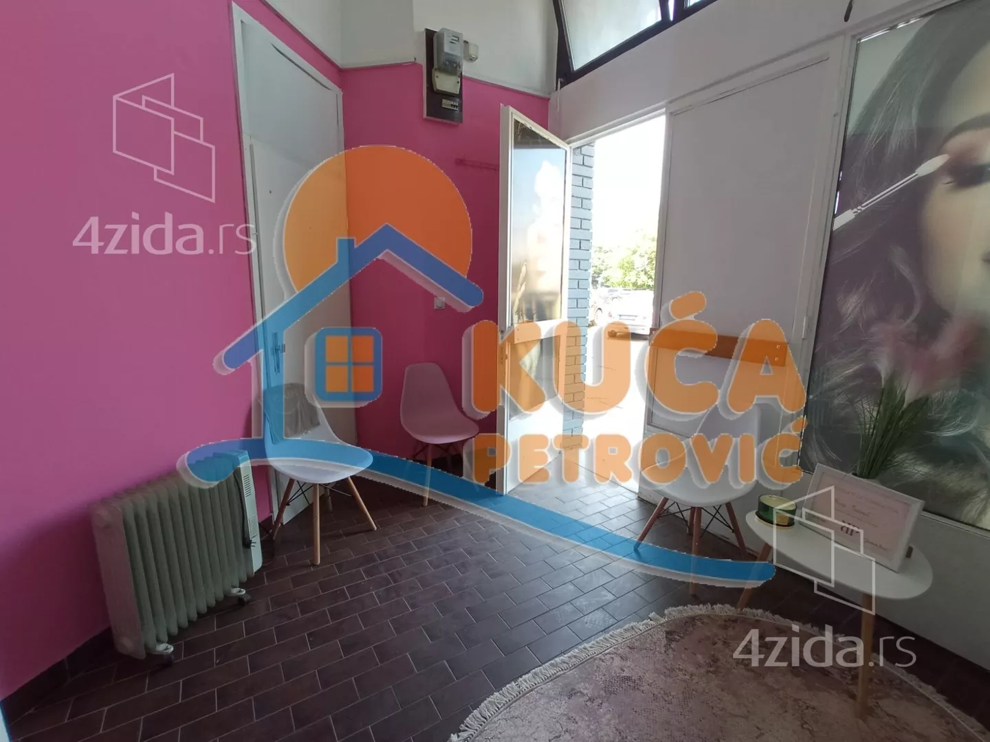Lokal | 4zida