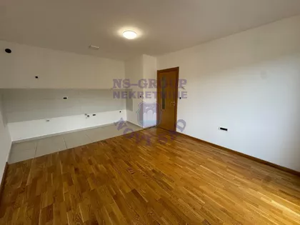 Petrovaradin | 4zida.rs