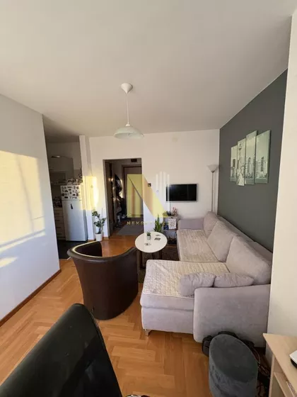 Adamovićevo Naselje | 4zida.rs