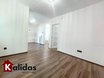 Novo Naselje | 4zida.rs