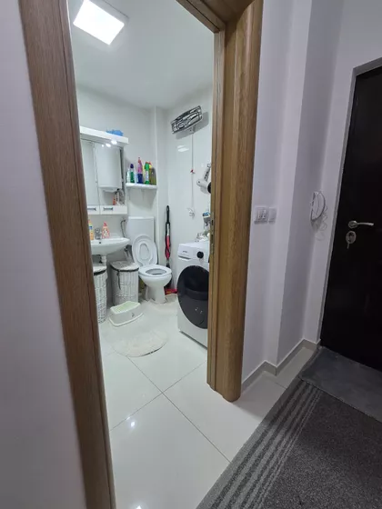 Albanske Spomenice 8a/2 | 4zida.rs