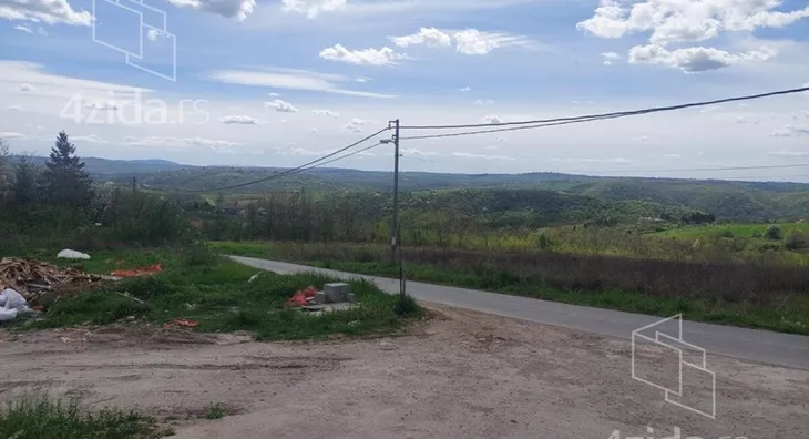 Plac | 4zida