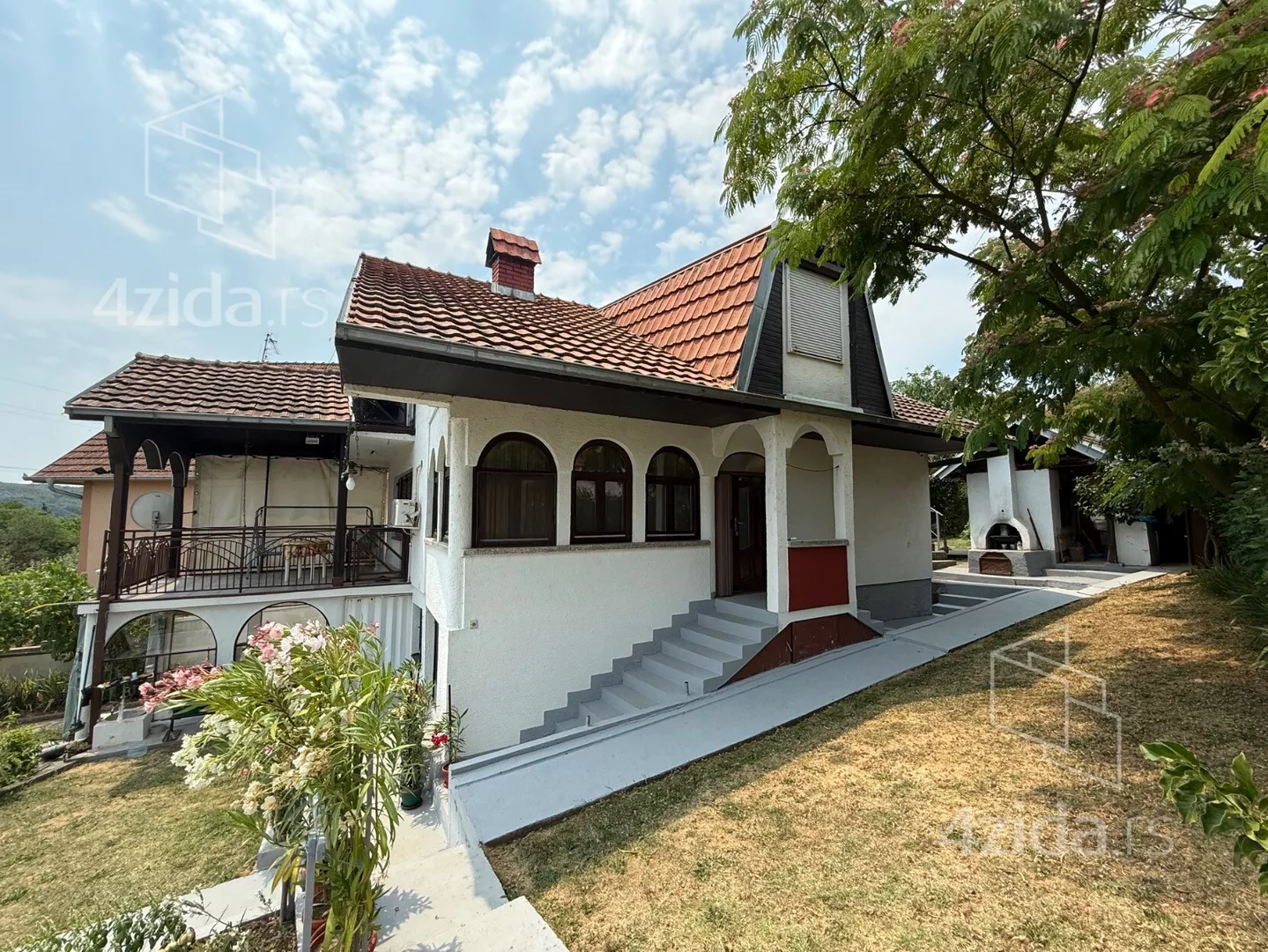 3-etažna kuća | 4zida