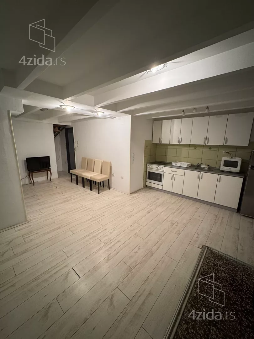 Osmosoban stan | 4zida