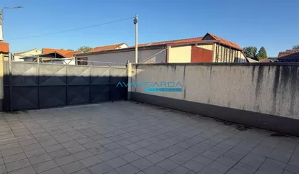 Bežanijskih ilegalaca | 4zida.rs