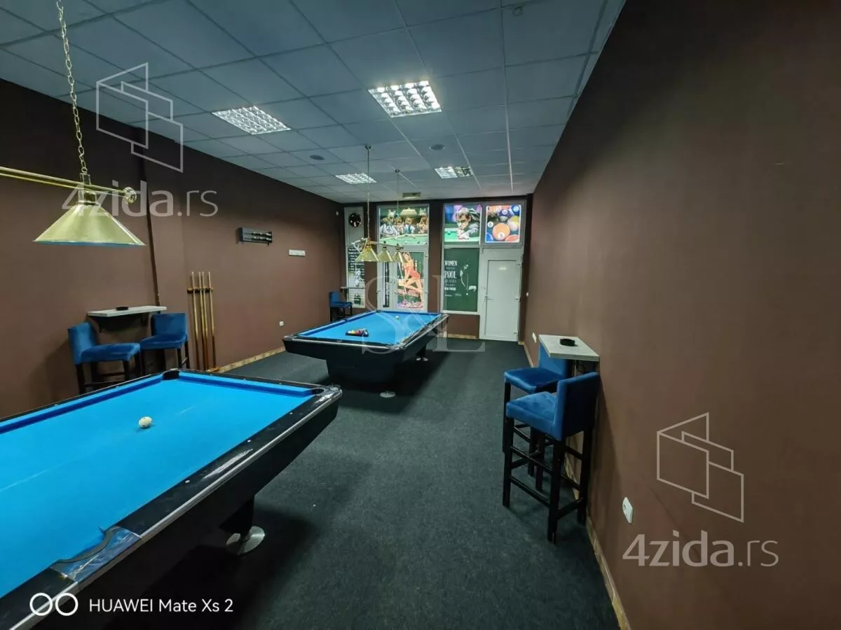 Lokal | 4zida