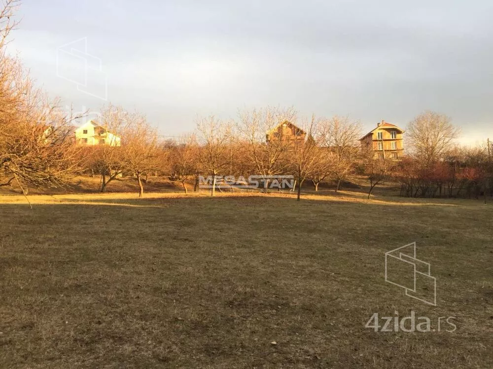 Građevinsko zemljište | 4zida