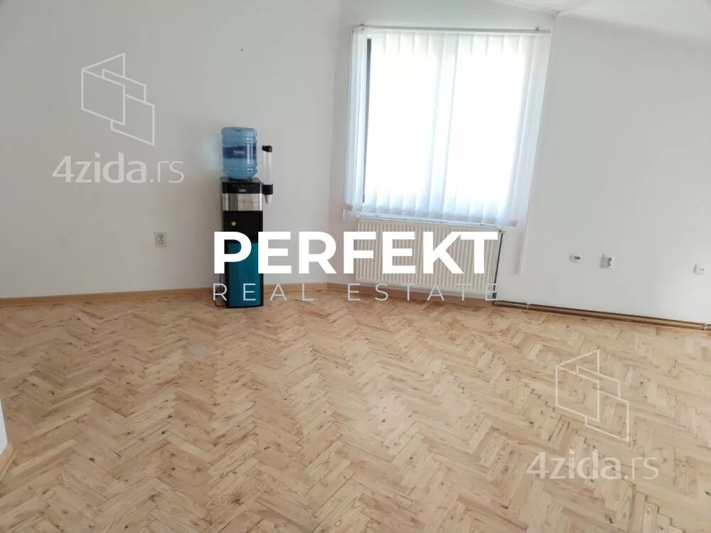Kancelarija | 4zida