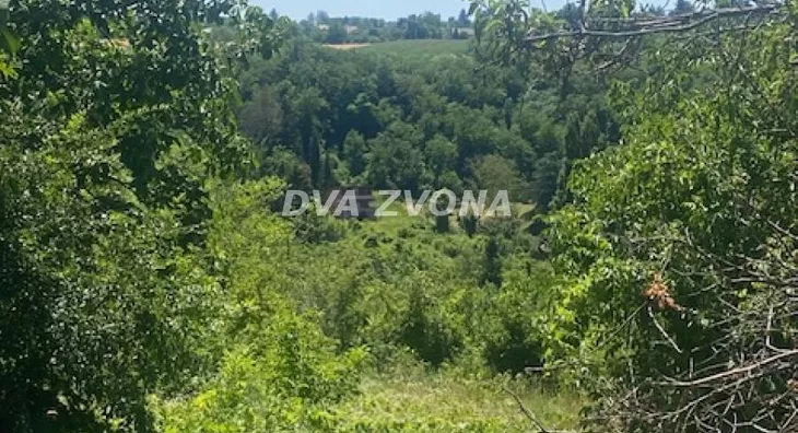 Plac | 4zida