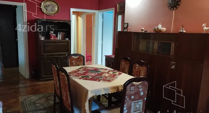 Četvorosoban stan | 4zida