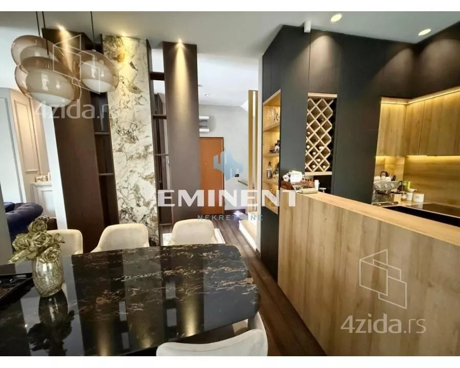 Petosoban stan | 4zida