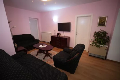 Irske Desete Divizije 17 | 4zida.rs