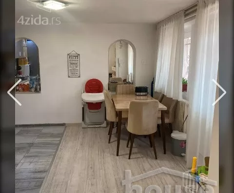 Troiposoban stan | 4zida